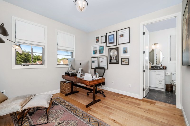 Escritorio minimalista